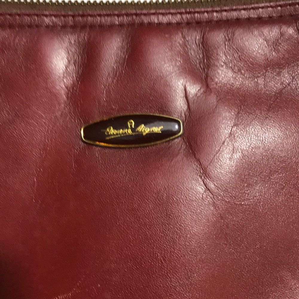 Etienne Aigner Maroon Leather Small Bag - Picture 2 of 4